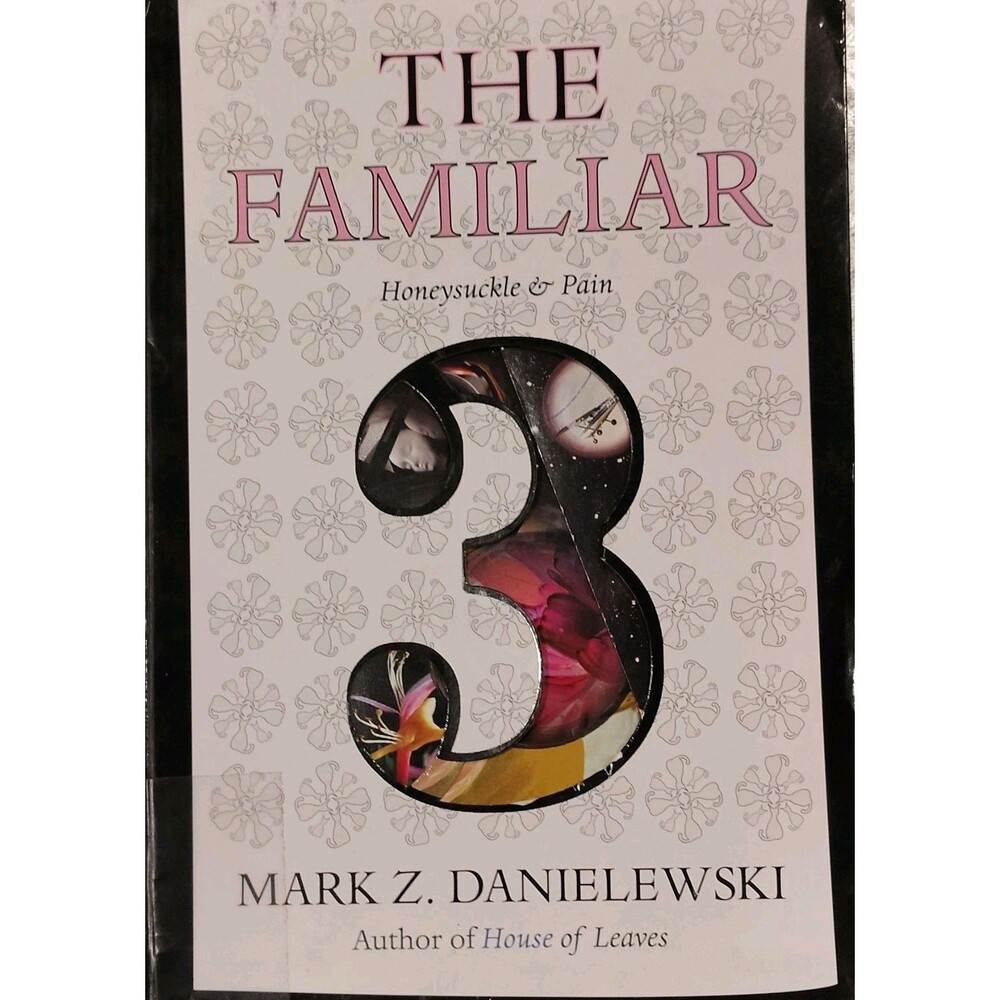 Pantheon Books The Familiar Vol 3 Honeysuckle & Pain by Danielewski Hardcover L…